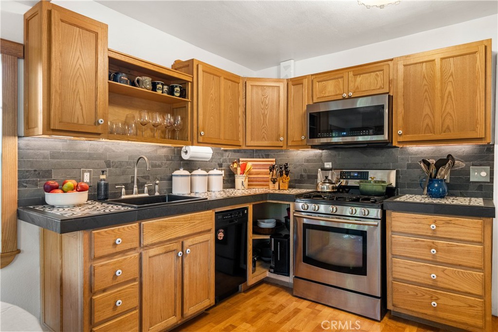 119 W 11th Avenue