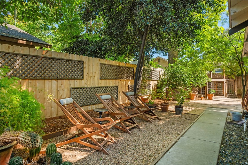 119 W 11th Avenue