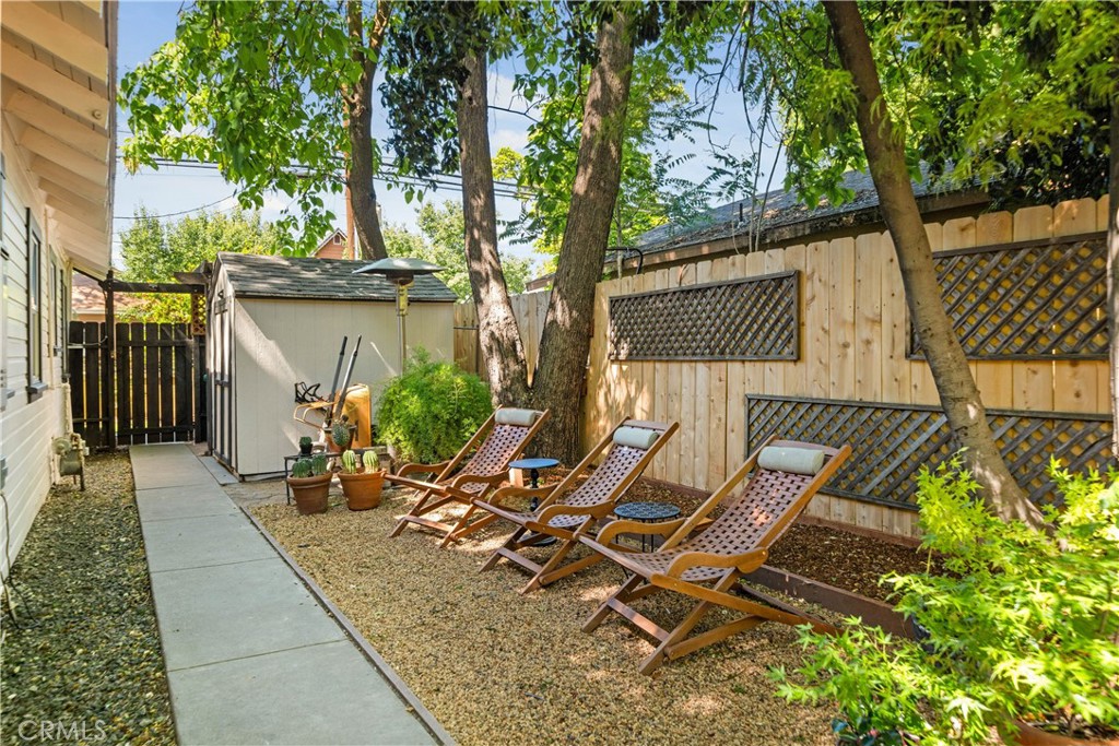 119 W 11th Avenue