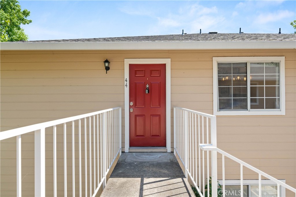 2055 Amanda Way 44