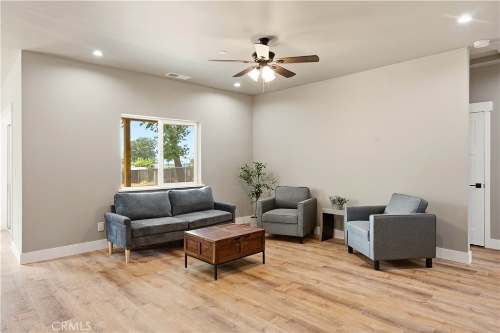 6337 Oliver Road
