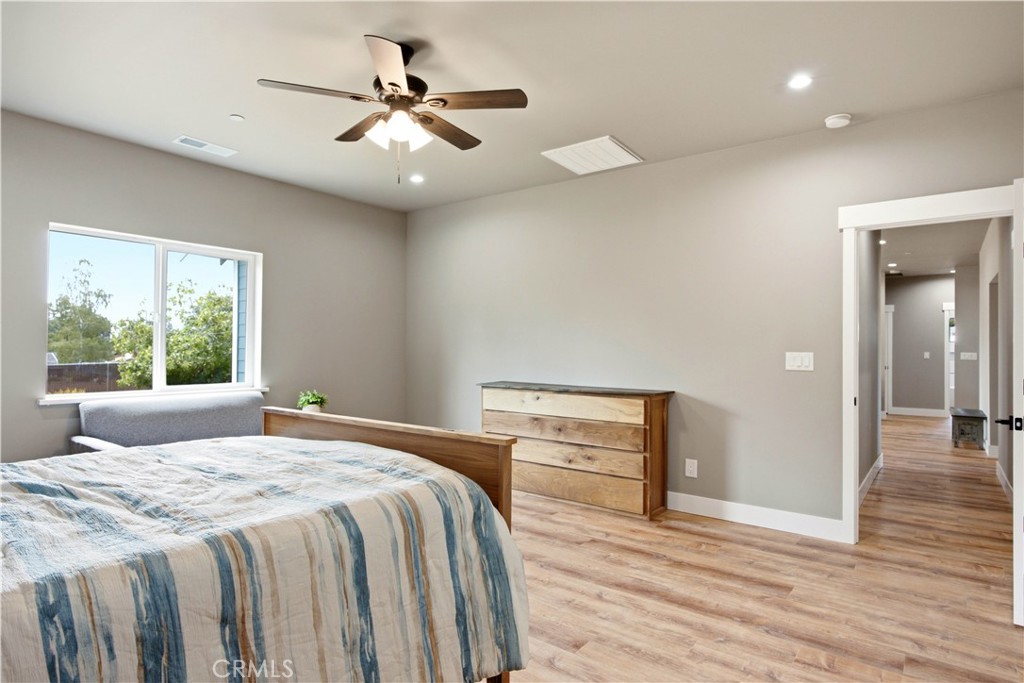 6337 Oliver Road