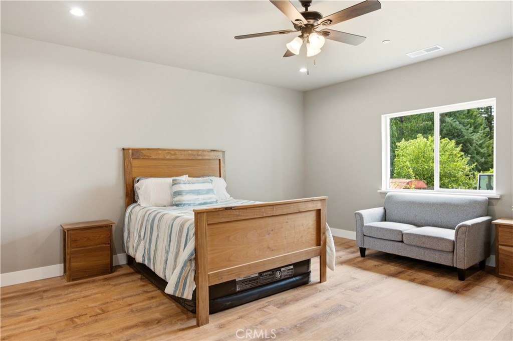 6337 Oliver Road
