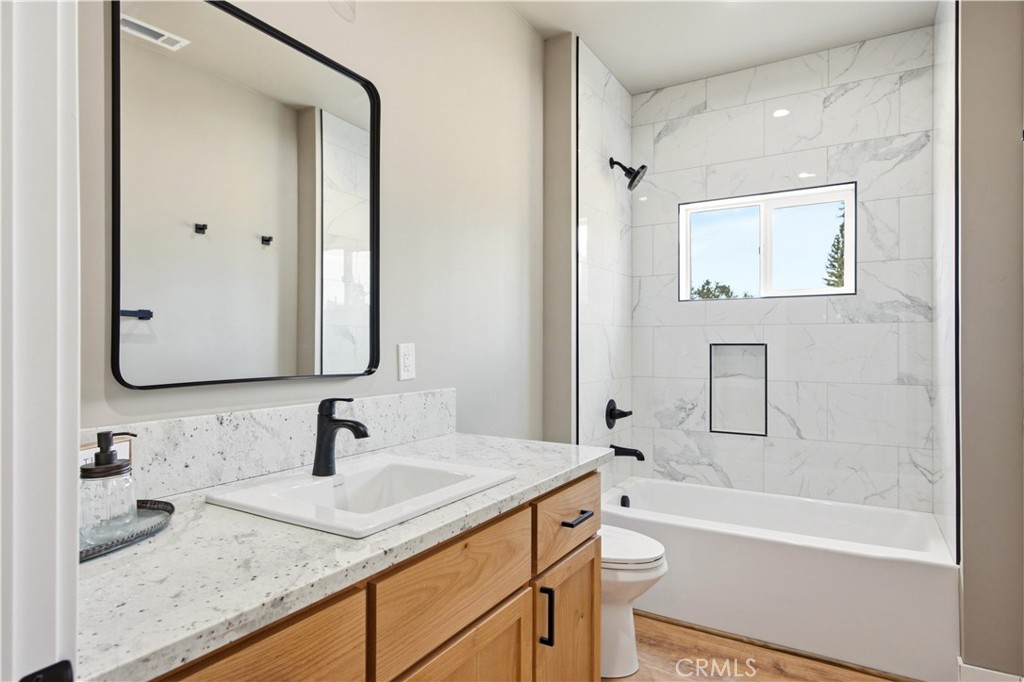 6337 Oliver Road