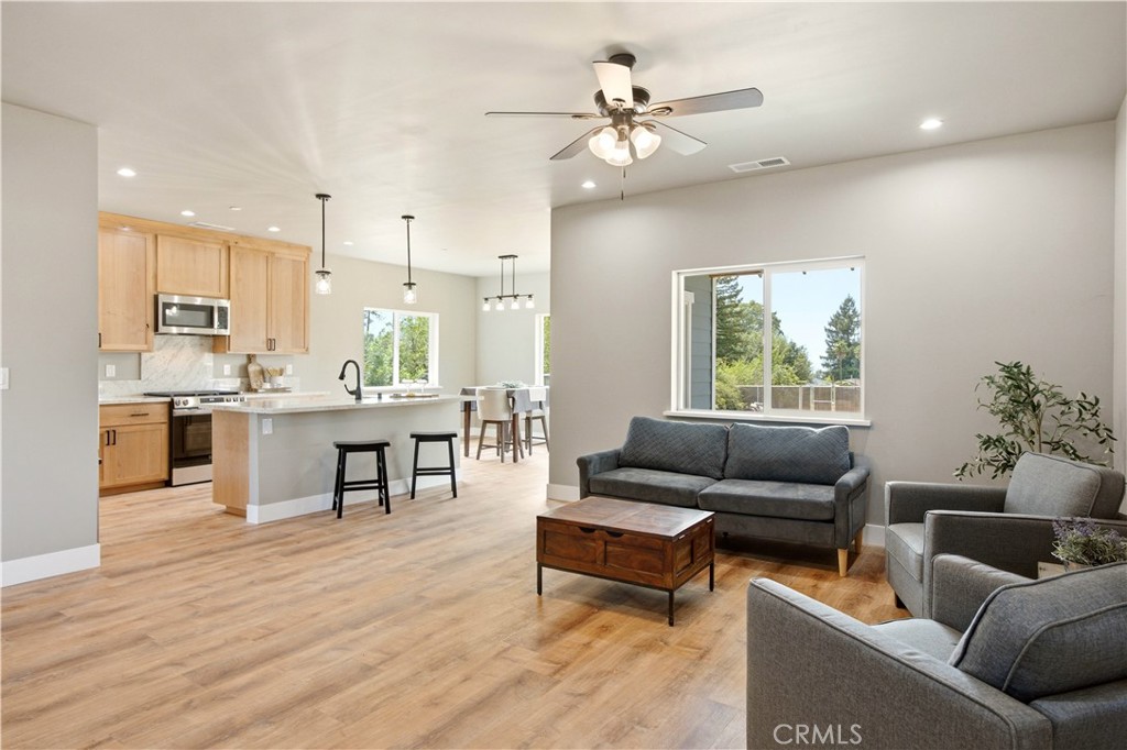 6337 Oliver Road