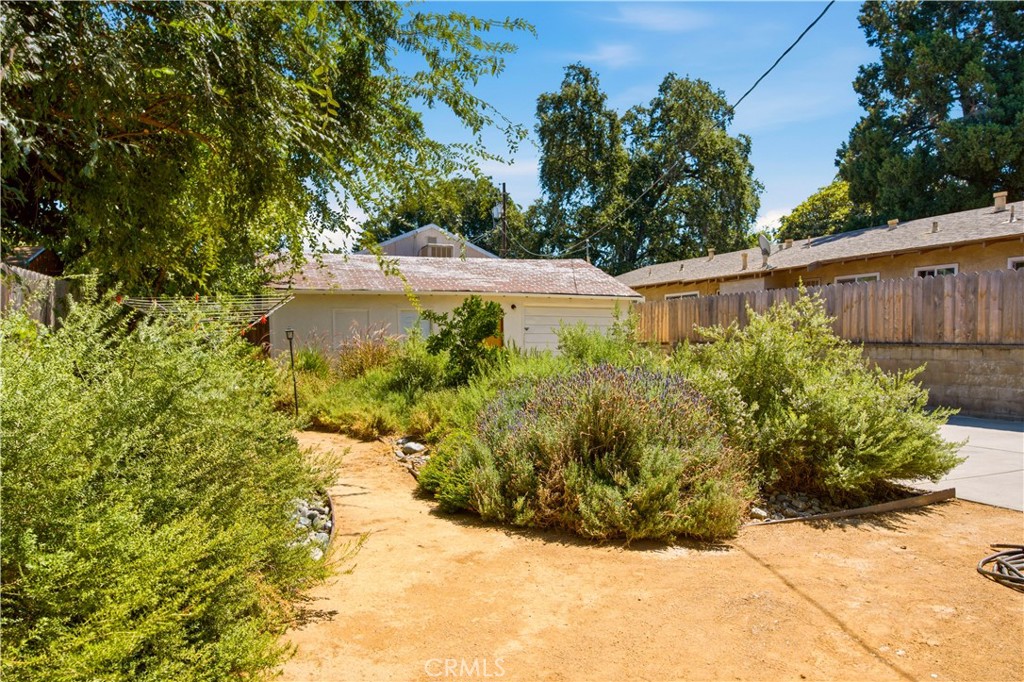 1822 Oleander Avenue
