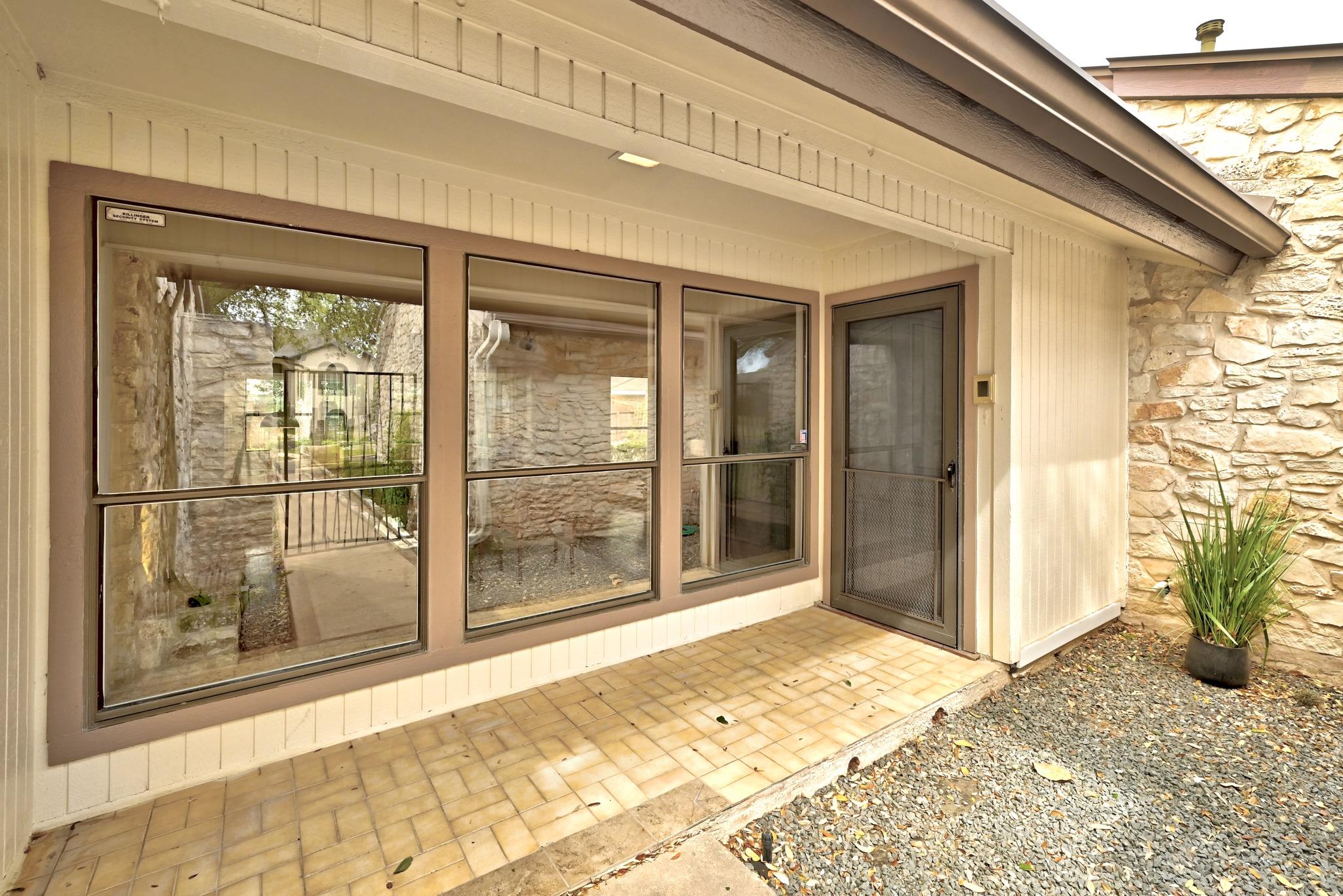 10923 Preston Trails DR