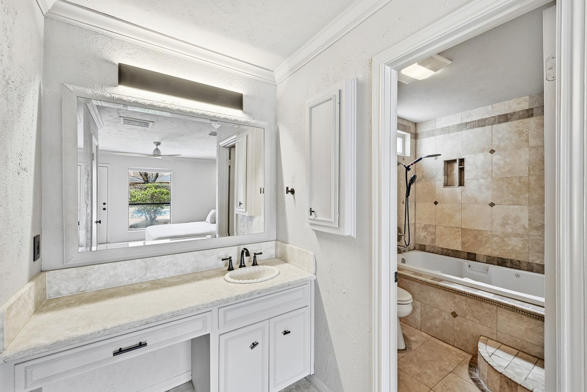 10923 Preston Trails DR