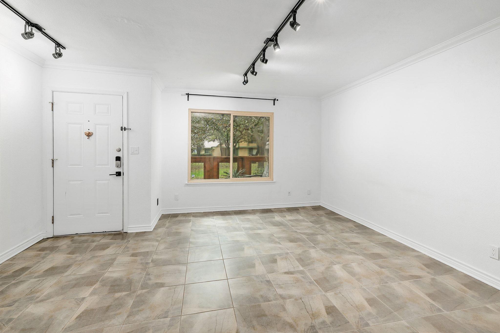 9534 Quail Village LN