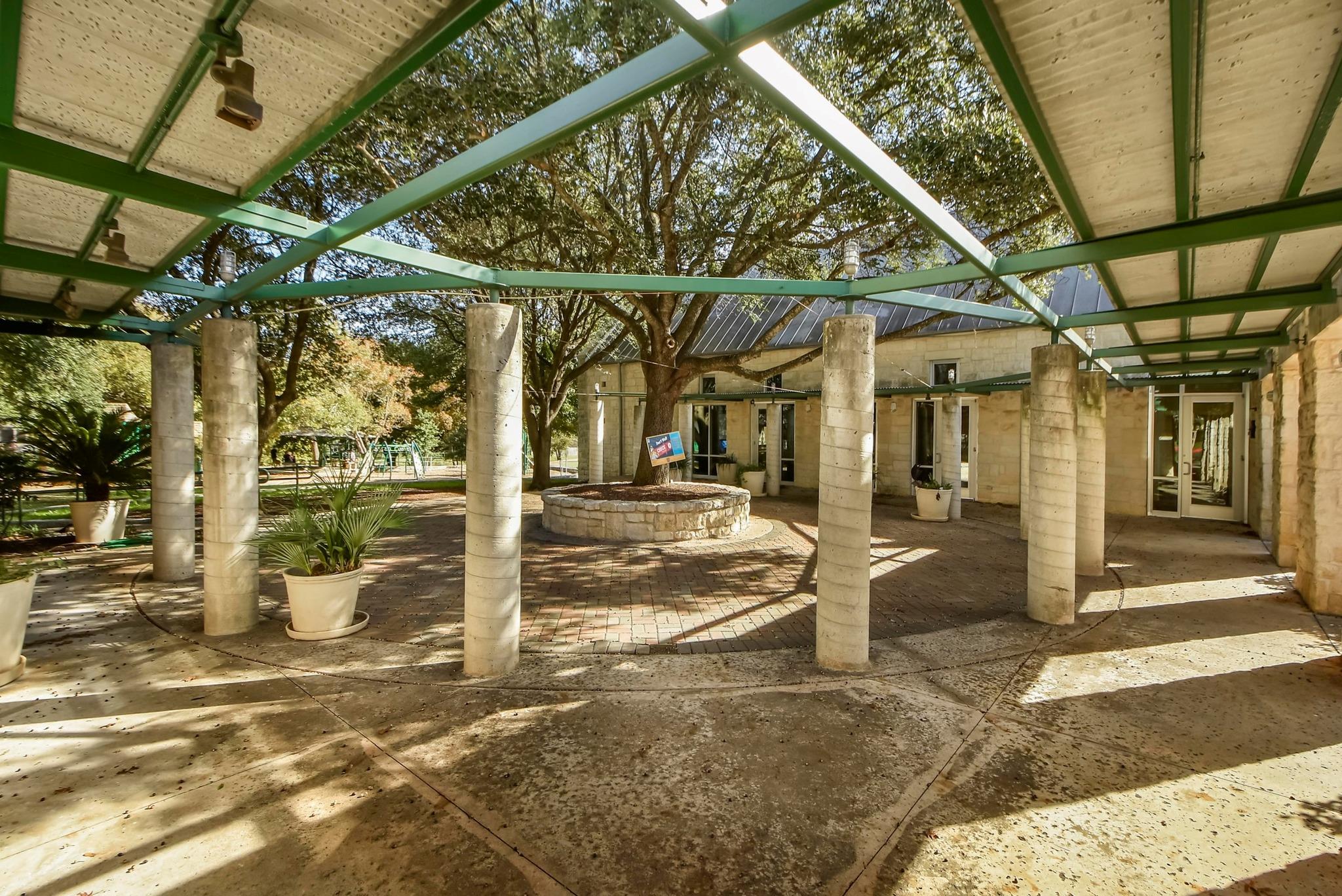 2205 Waterway BND