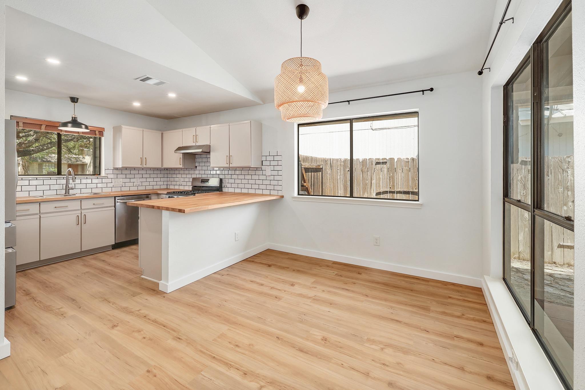 2205 Waterway BND