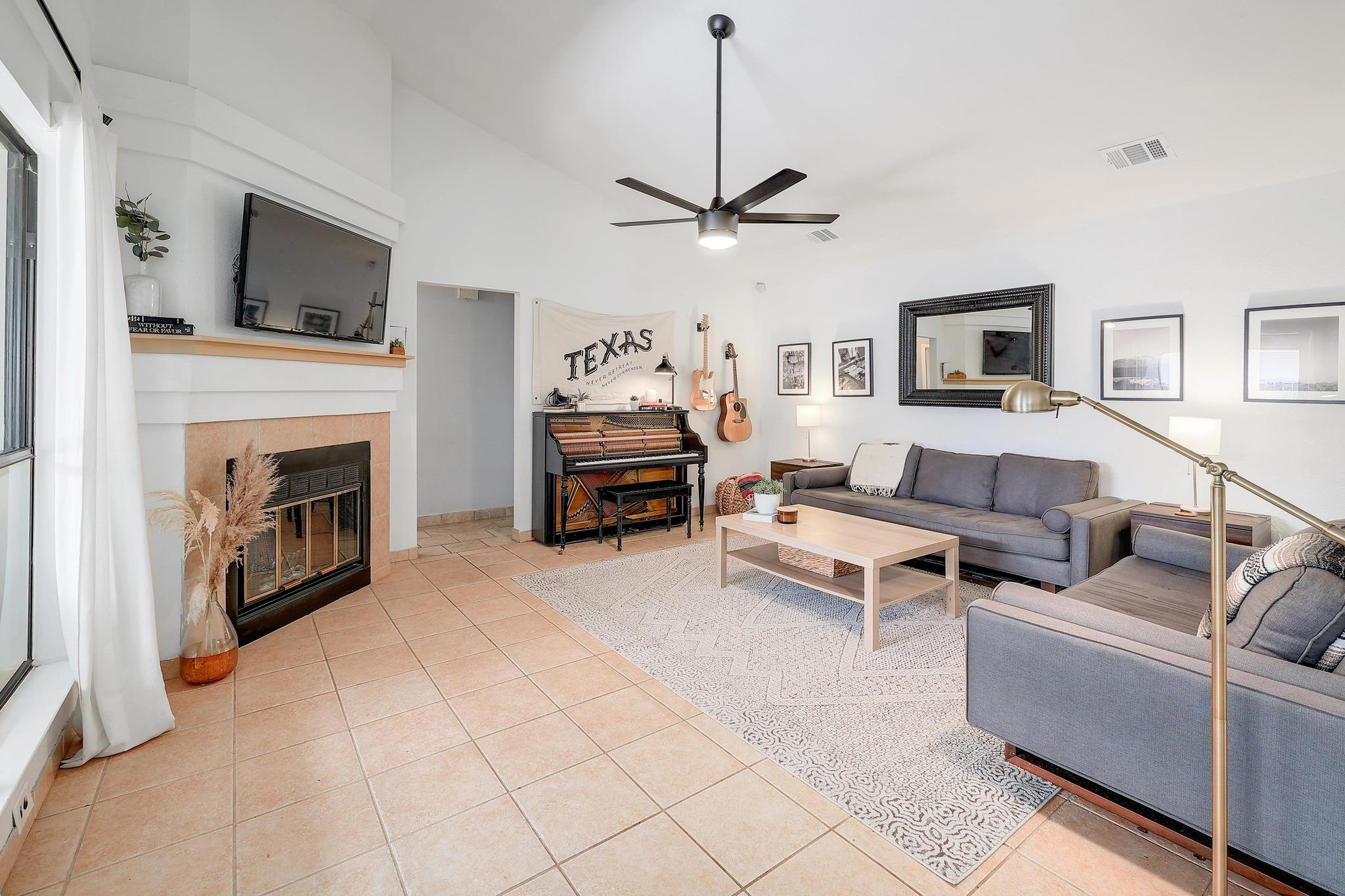 2205 Waterway BND