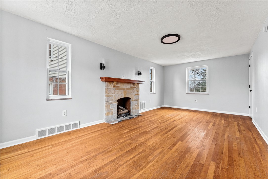321 Arlington Ave