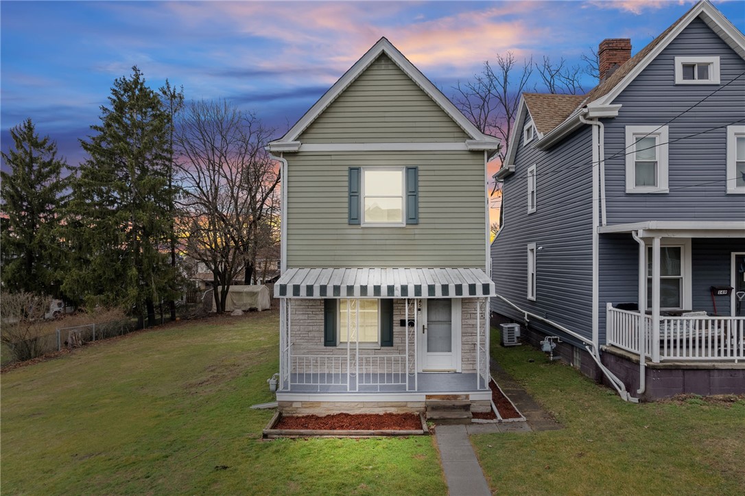145 Lawrence Ave