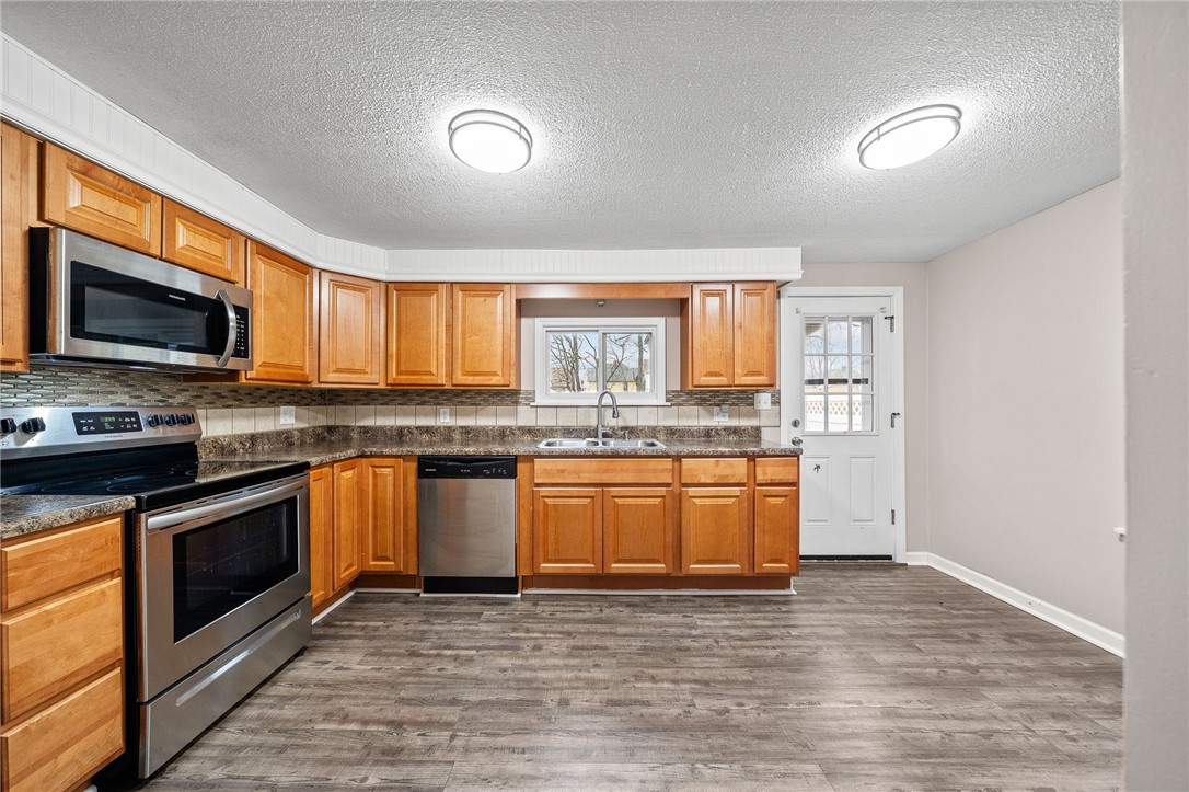 145 Lawrence Ave