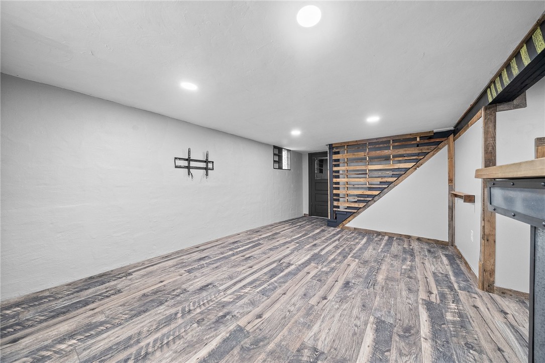 3130 Ridgeway Dr