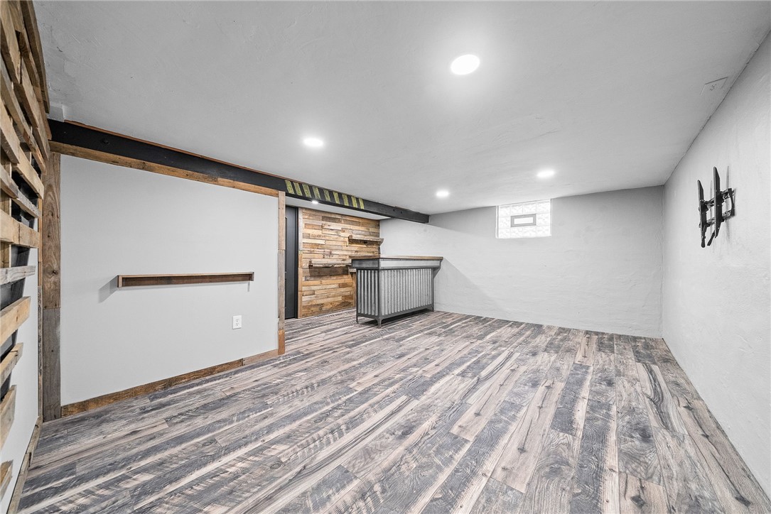 3130 Ridgeway Dr