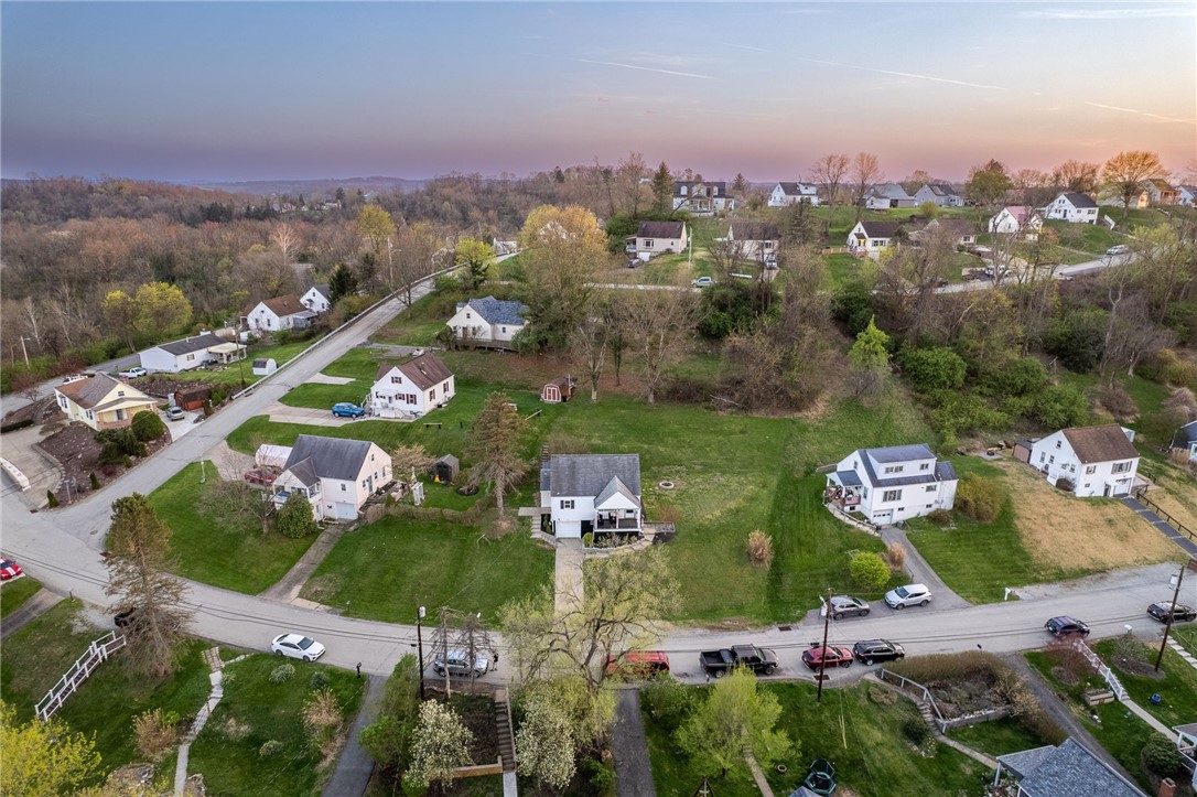 3130 Ridgeway Dr