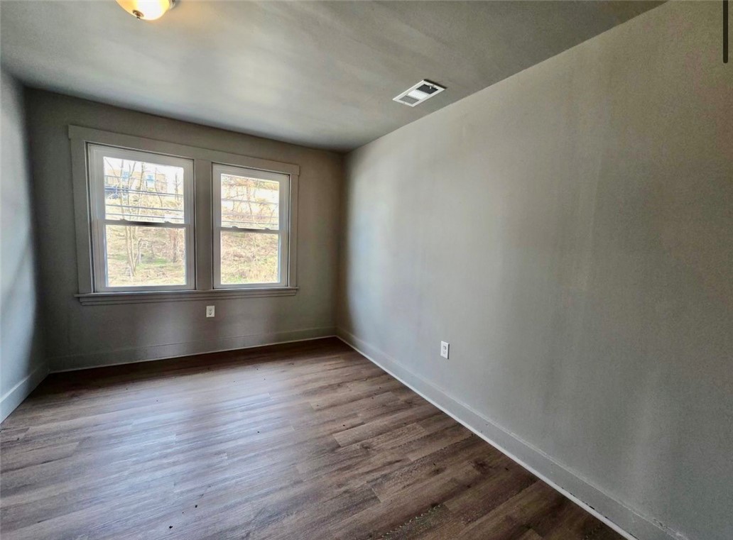 5725 Verona Rd