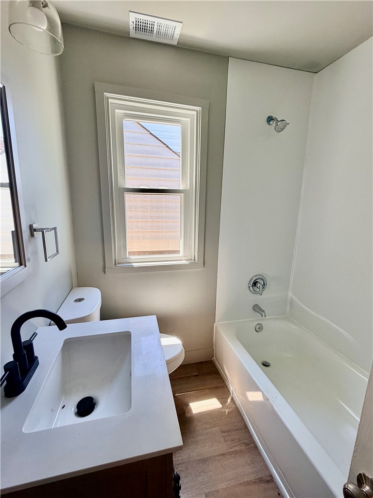 5725 Verona Rd