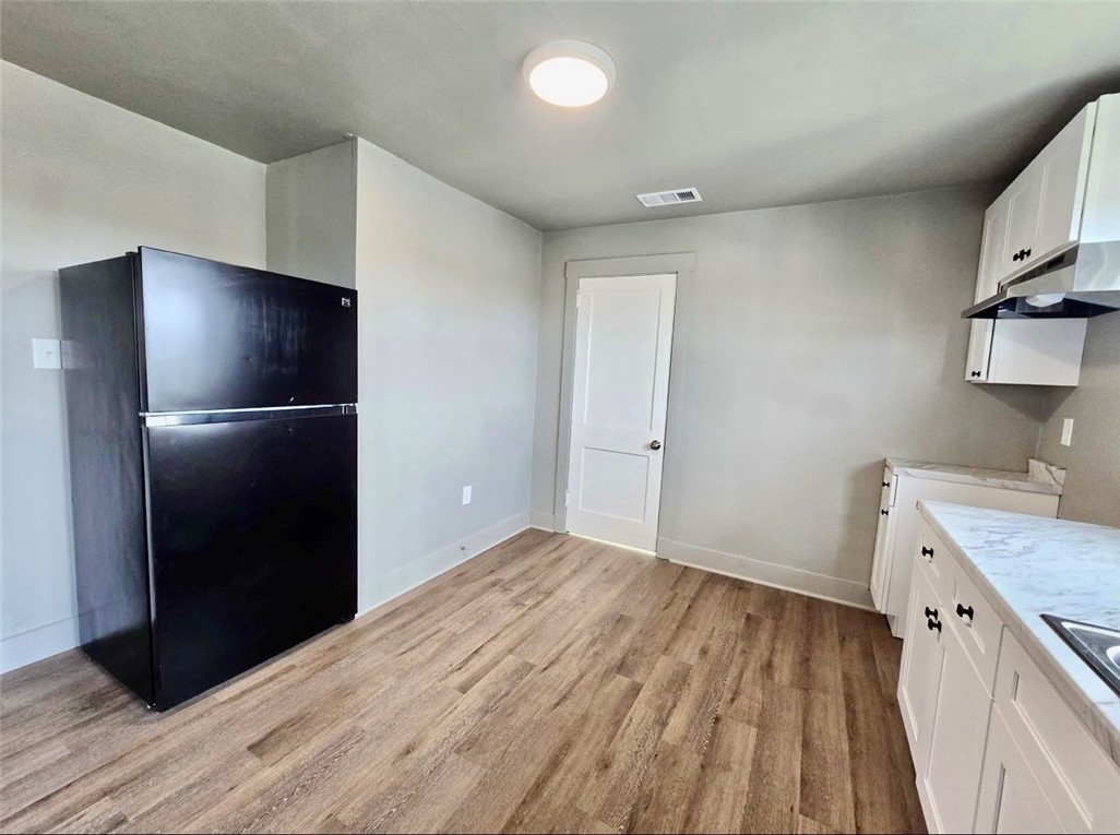 5725 Verona Rd