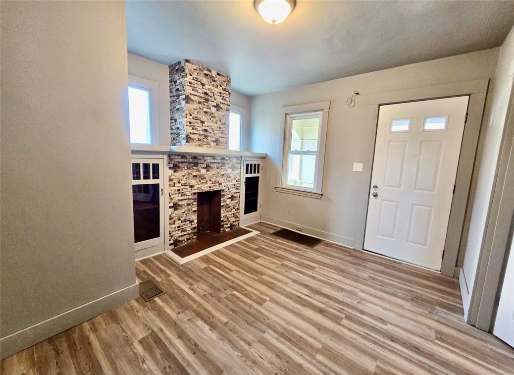 5725 Verona Rd