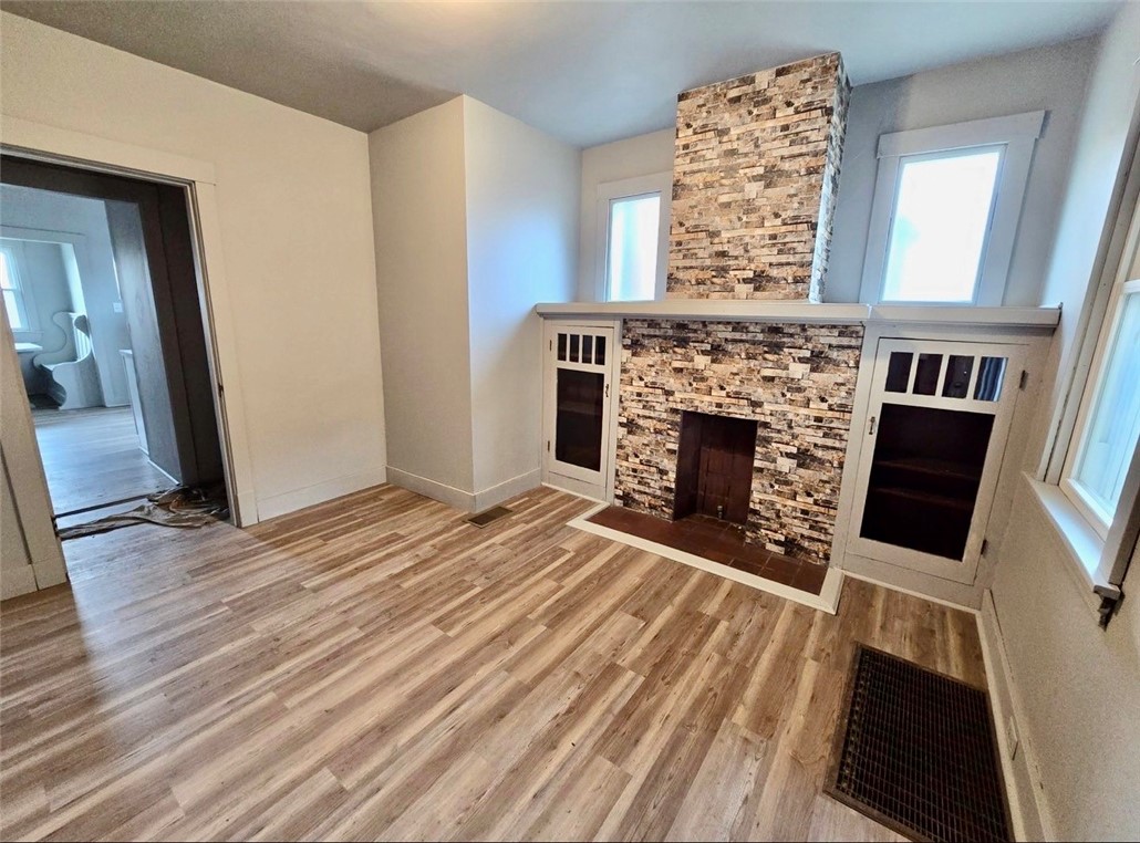 5725 Verona Rd