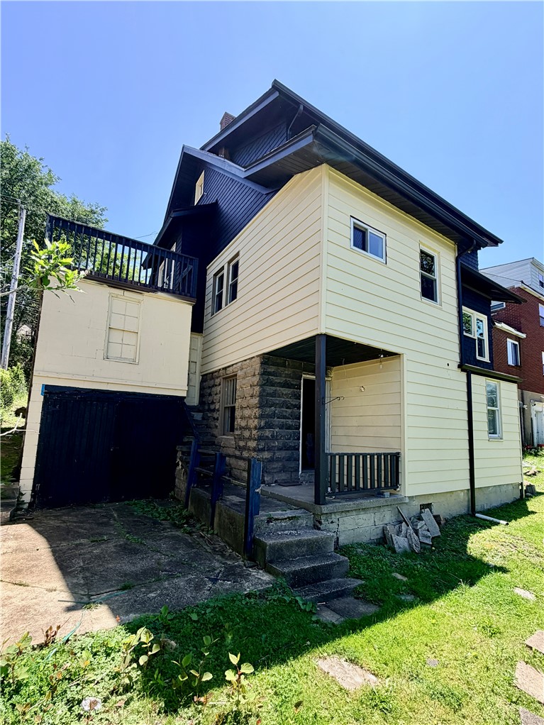 5725 Verona Rd
