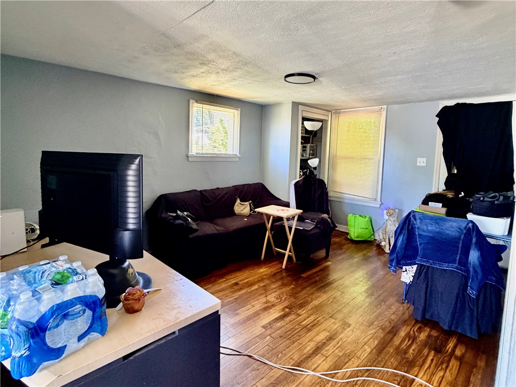 5725 Verona Rd