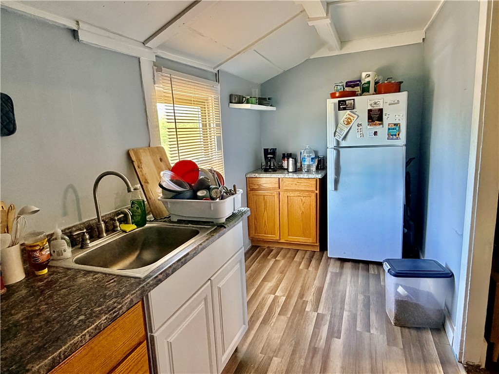 5725 Verona Rd