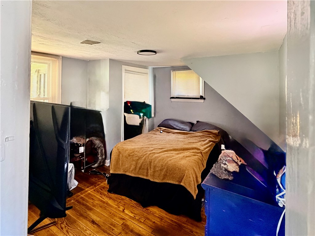 5725 Verona Rd