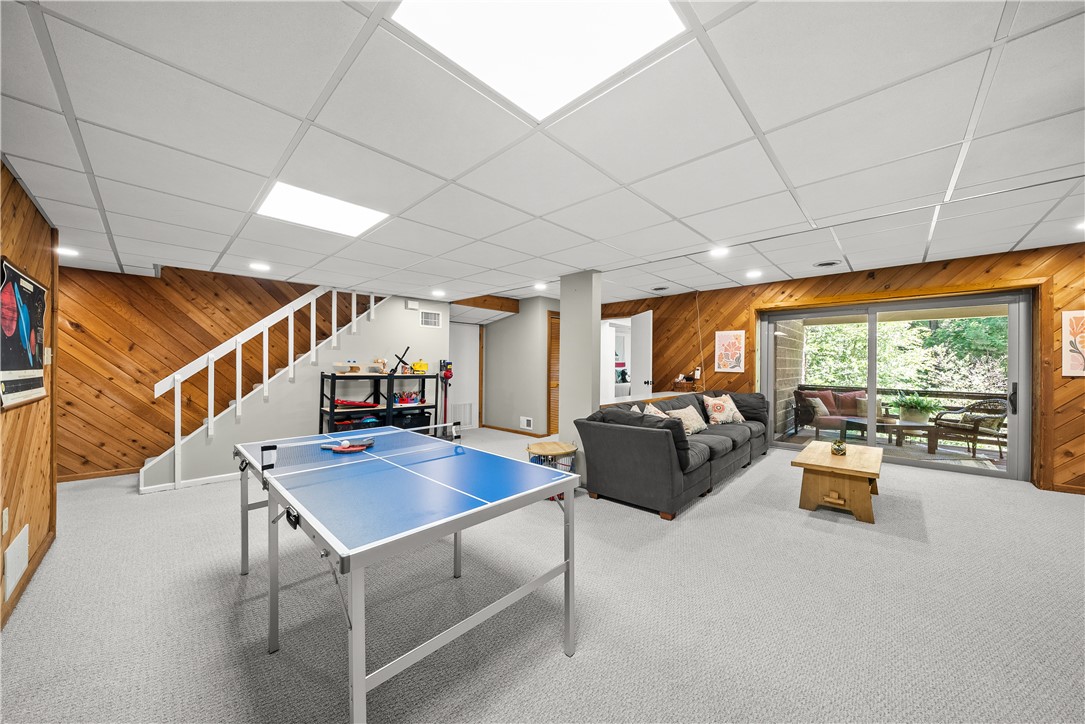179 Inglewood Dr