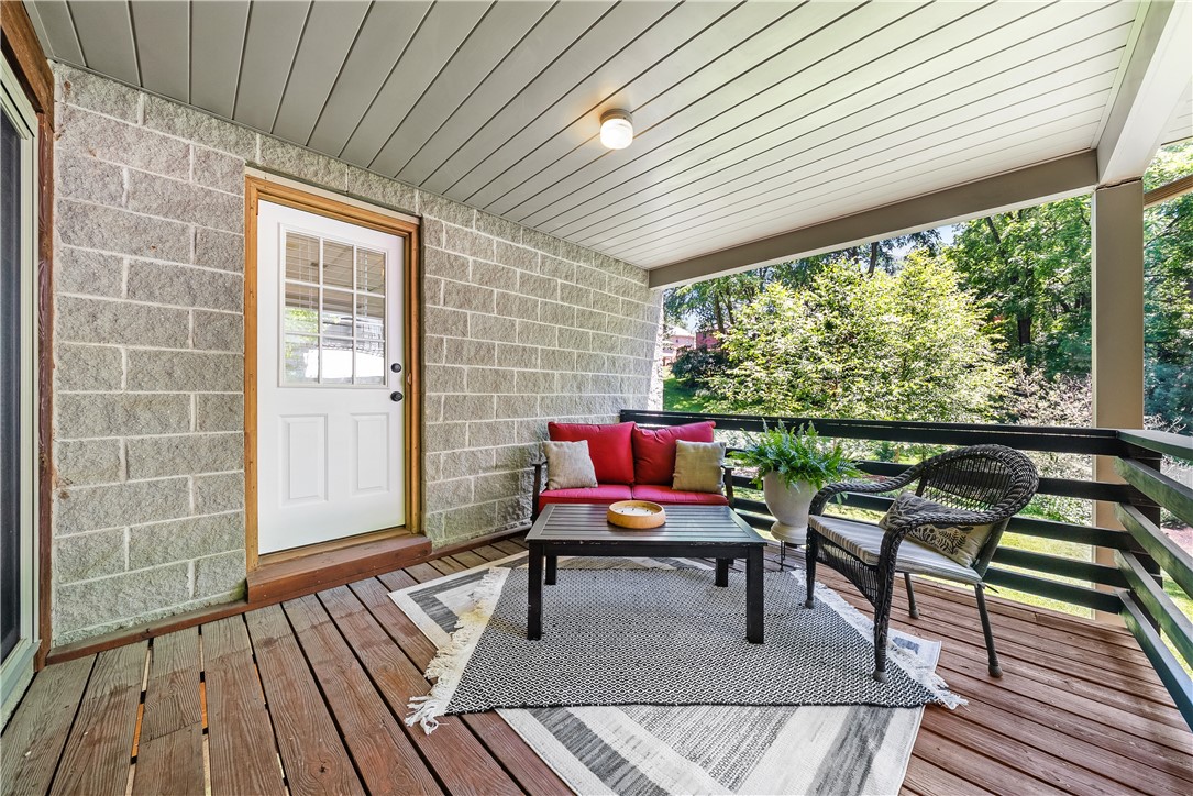 179 Inglewood Dr