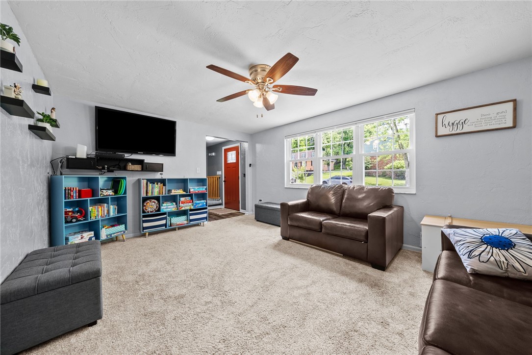 1033 Maripat Dr