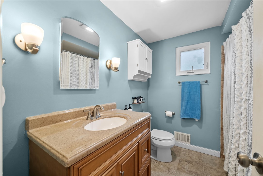 1033 Maripat Dr