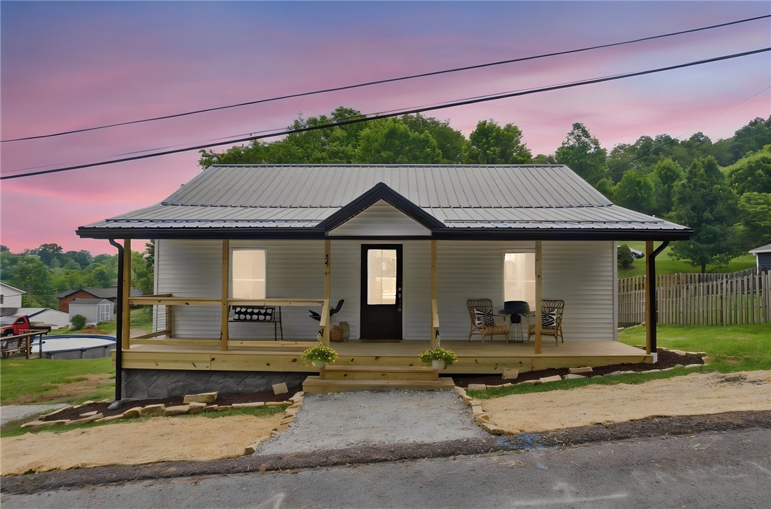 54 Sherlock Cir