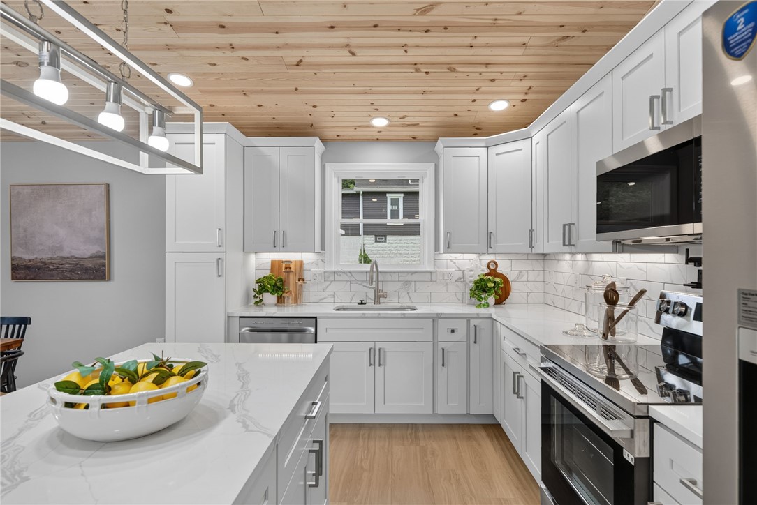 54 Sherlock Cir