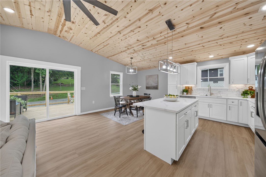 54 Sherlock Cir