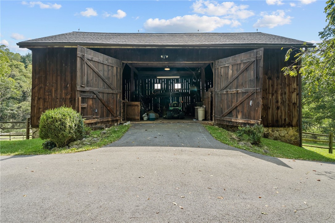151 Glade Run Rd
