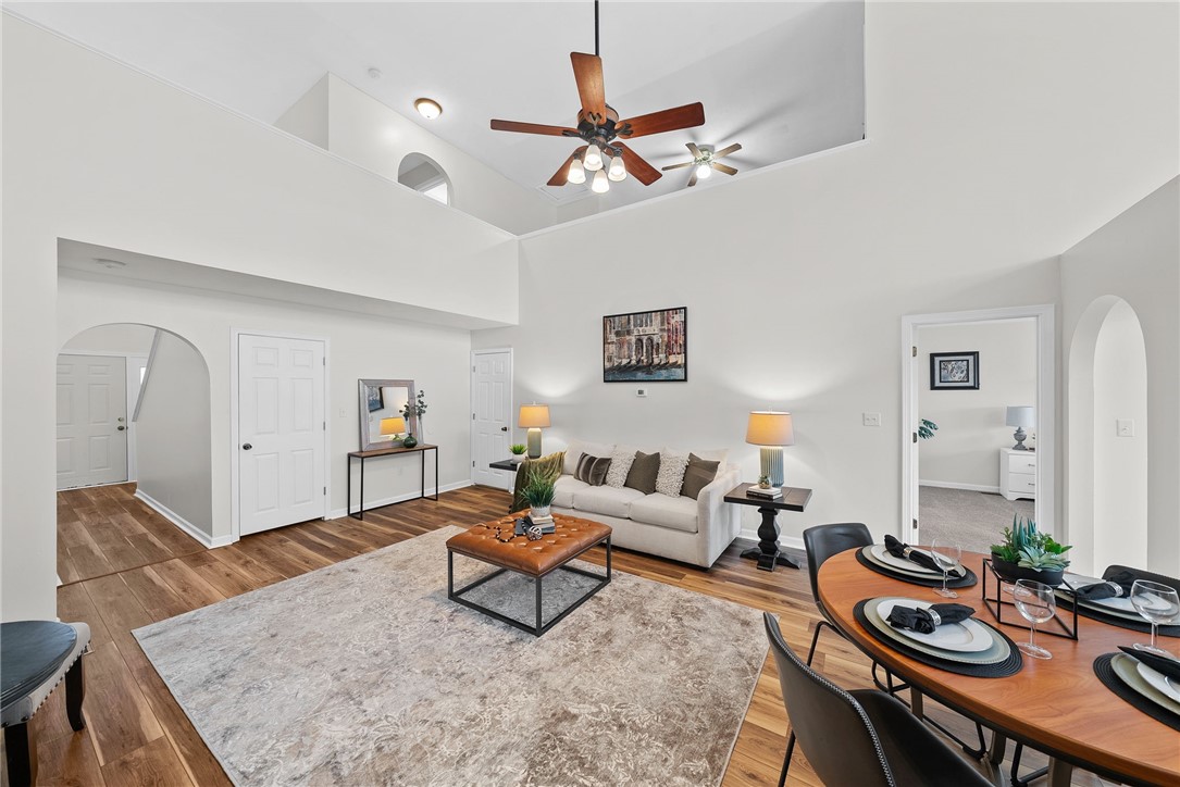 1136 Arrowhead Dr