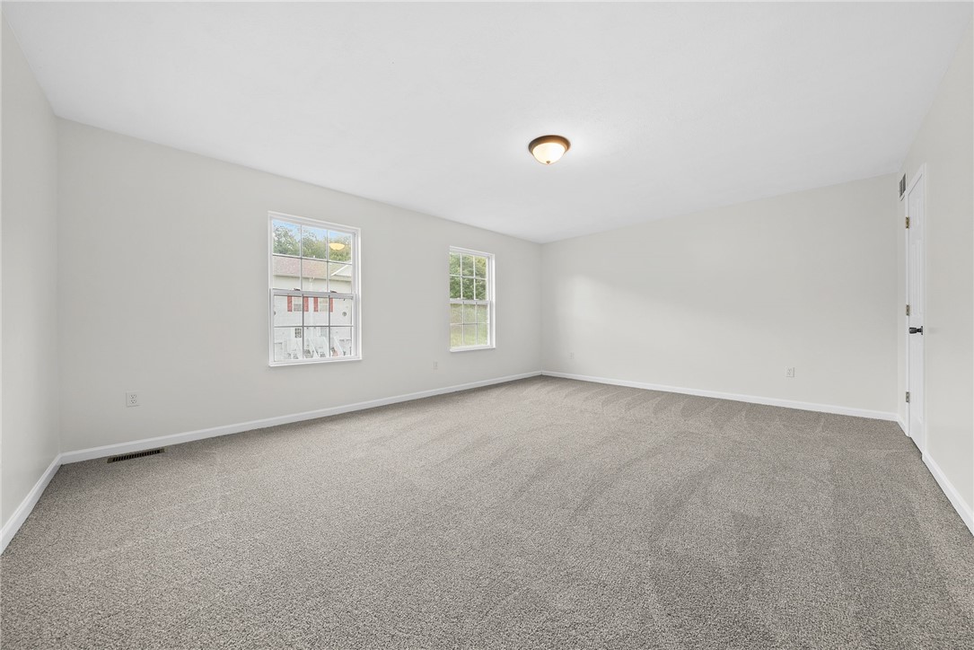 1136 Arrowhead Dr