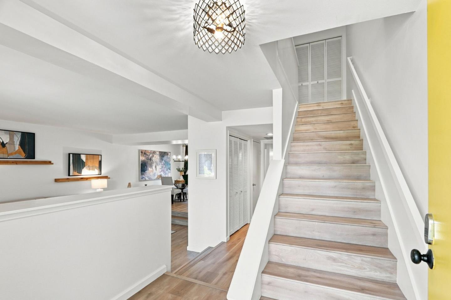 213 Ortega AVE
