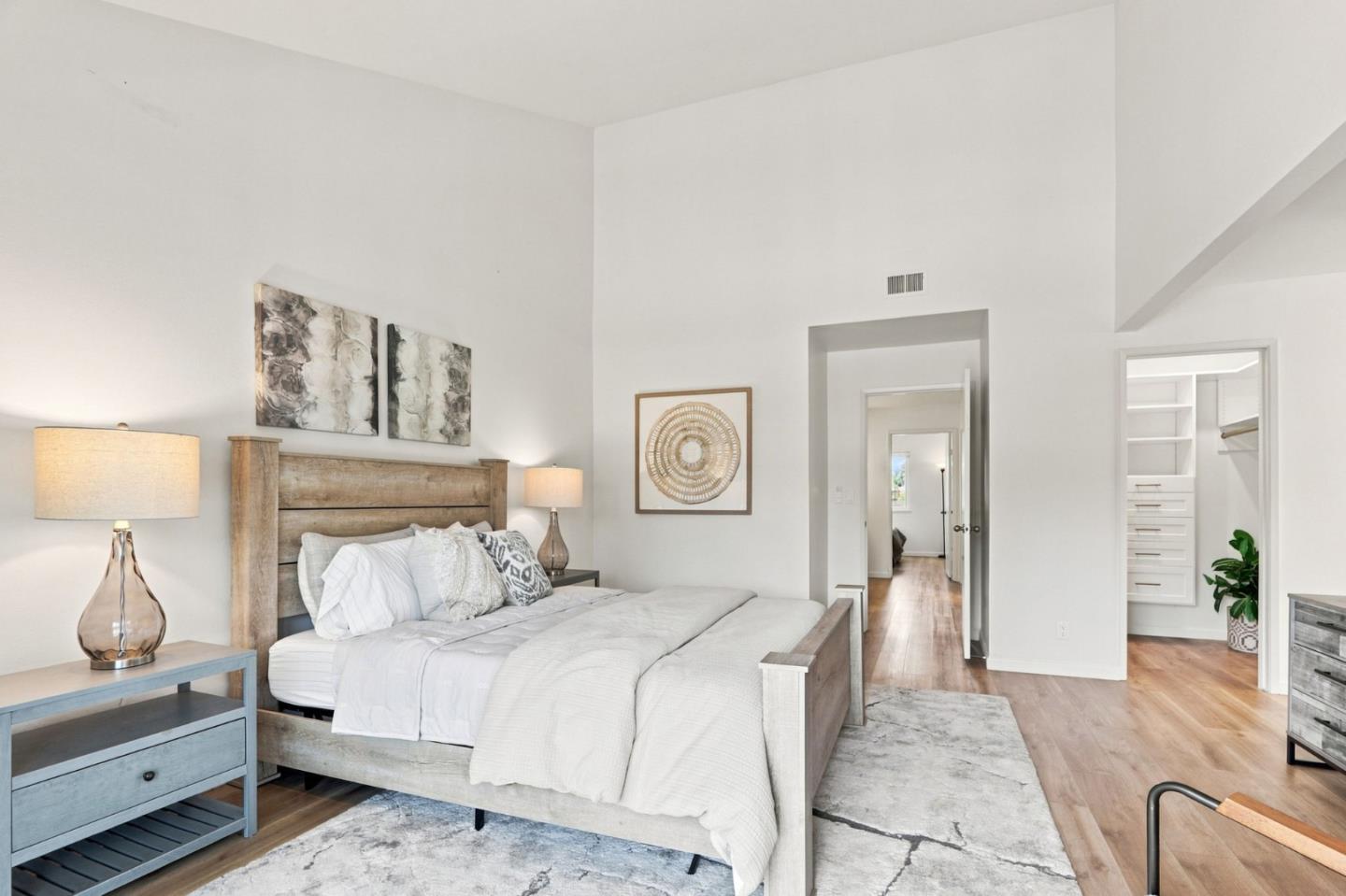 213 Ortega AVE
