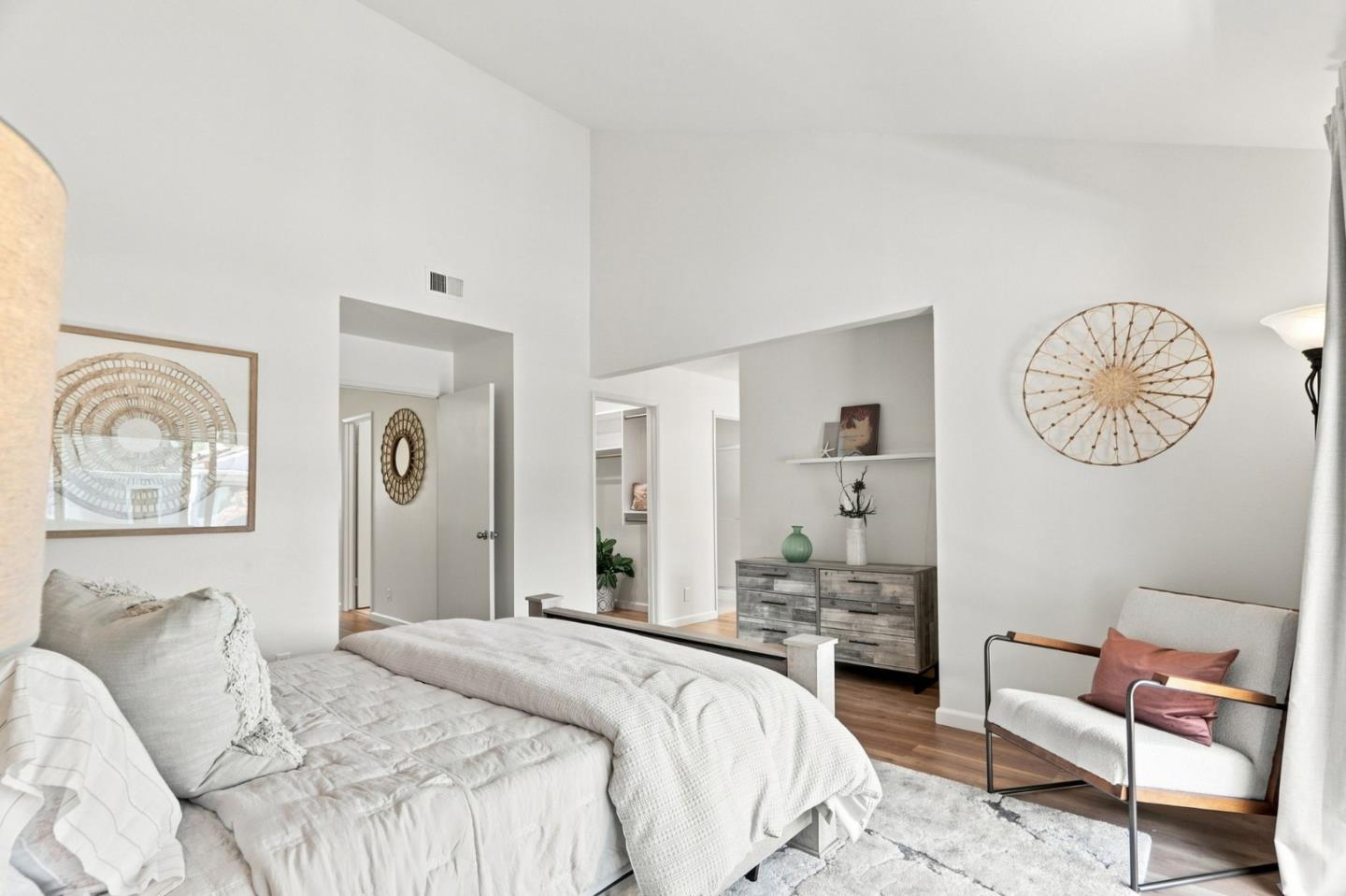 213 Ortega AVE