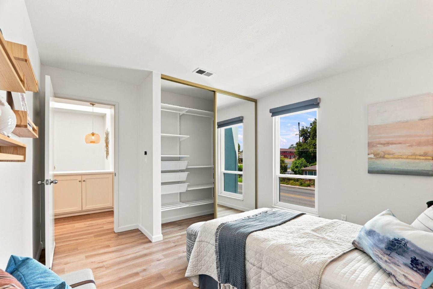 213 Ortega AVE