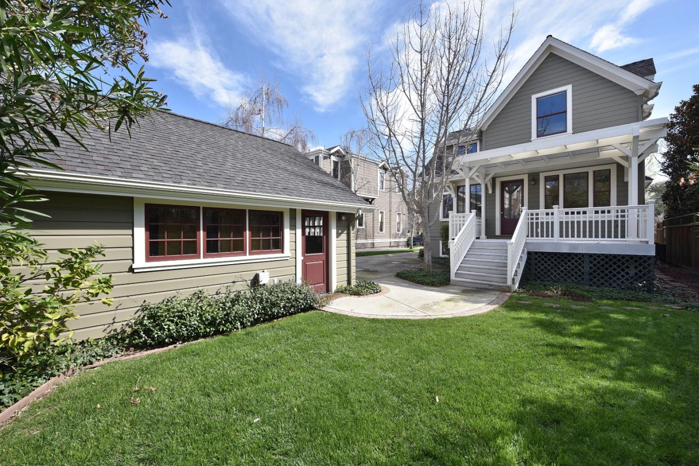 117 Edelen AVE