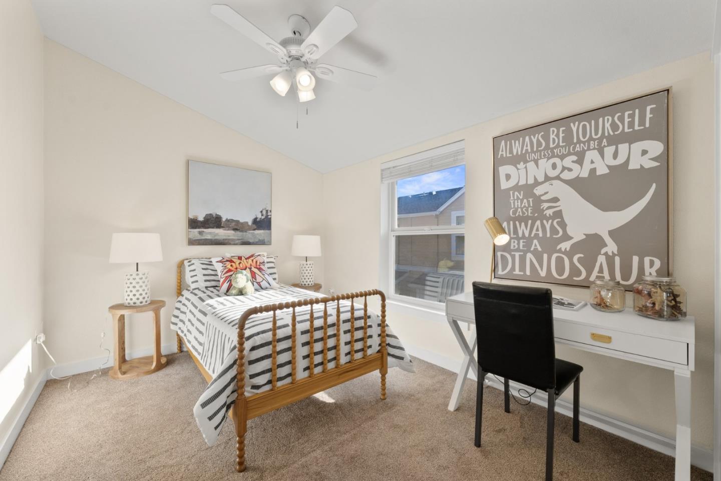 223 Laurel Grove LN
