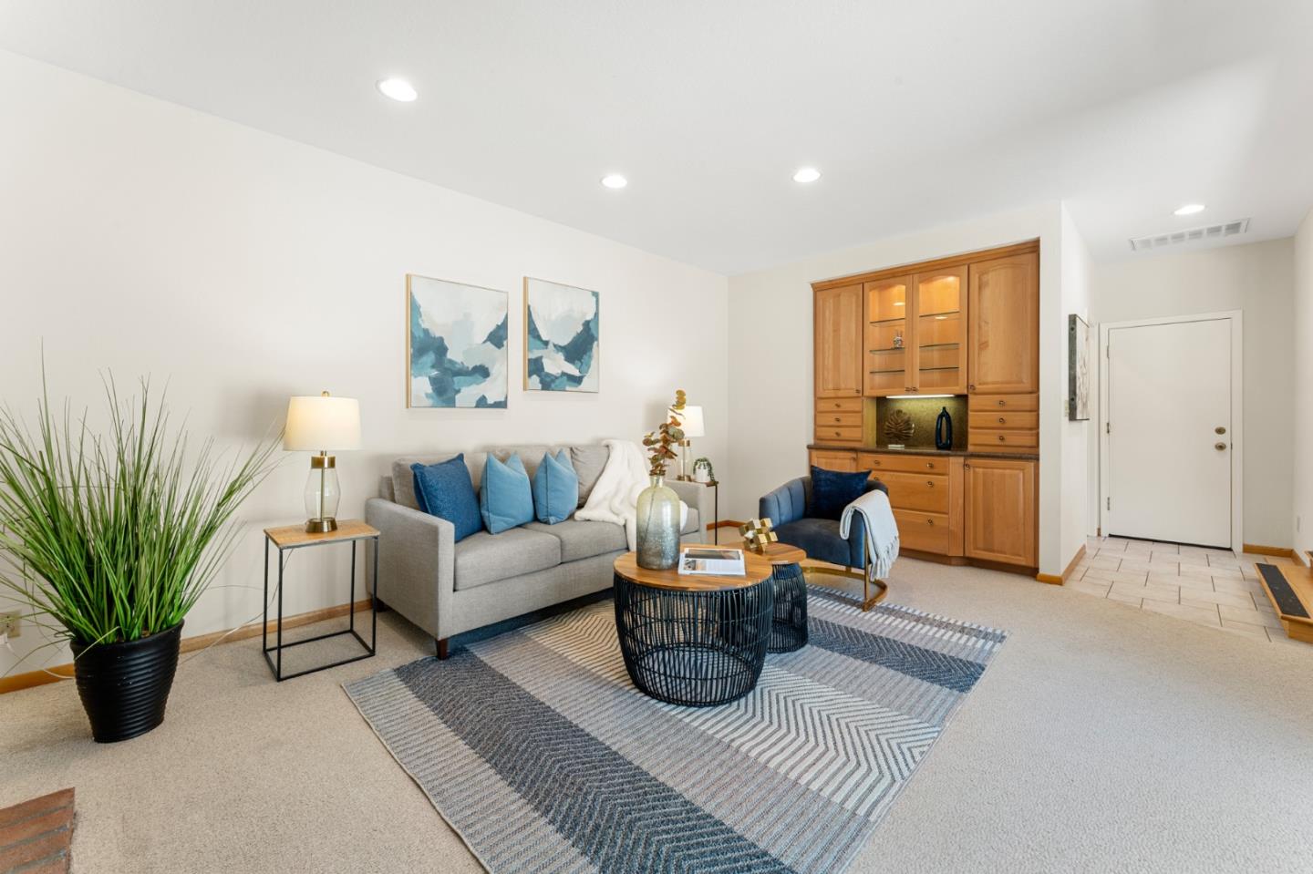 11108 Sutherland Avenue