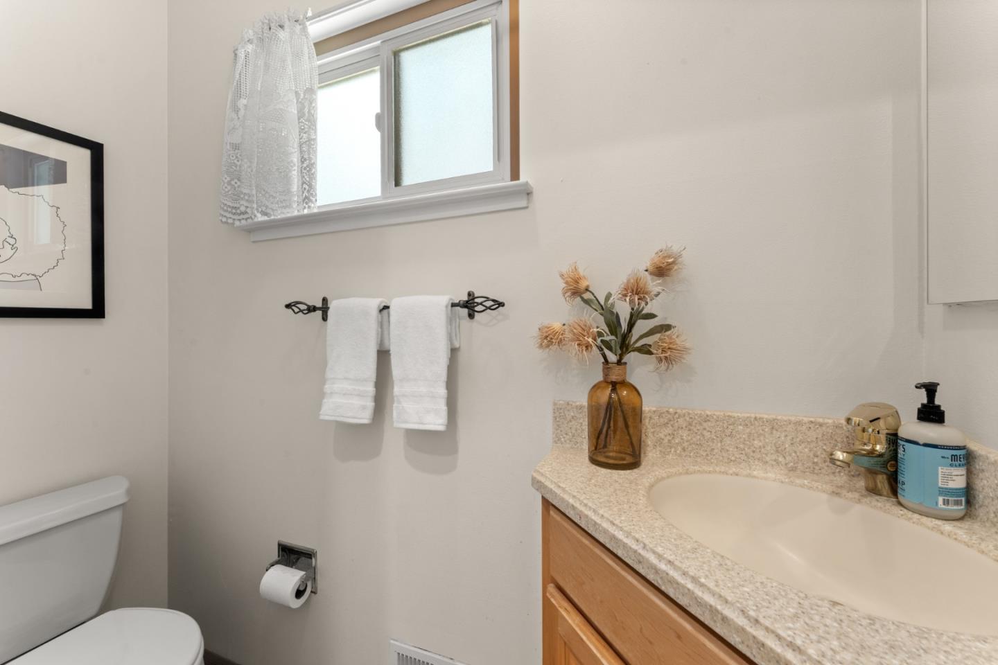 11108 Sutherland Avenue