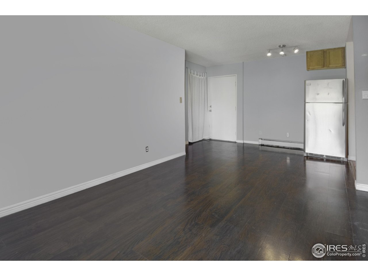 860 W Moorhead Cir 1-i